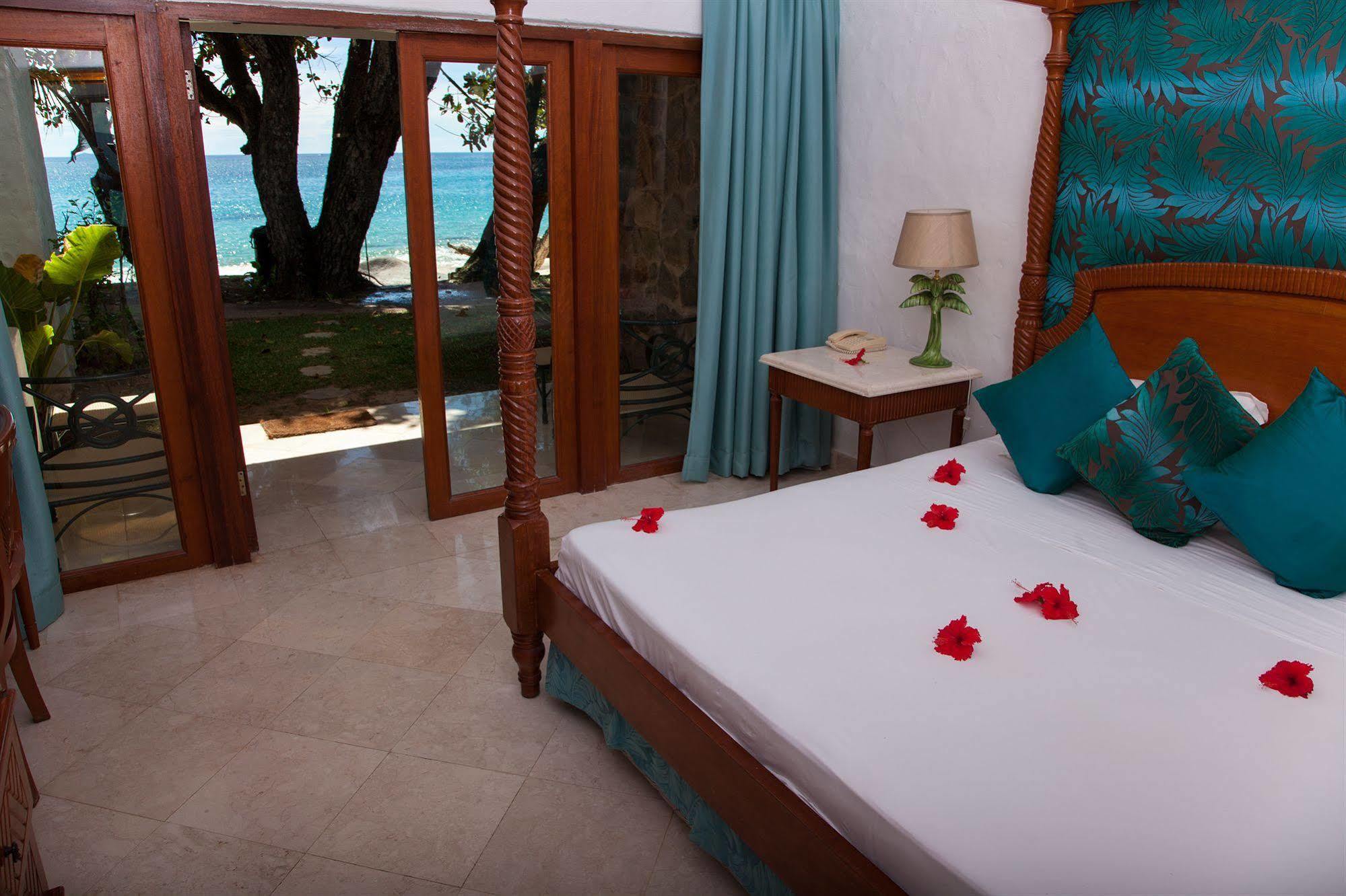 Sunset Beach Hotel Glacis  Eksteriør billede
